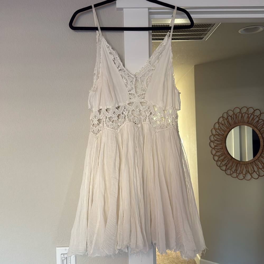 Free People white lace dress, women’s small